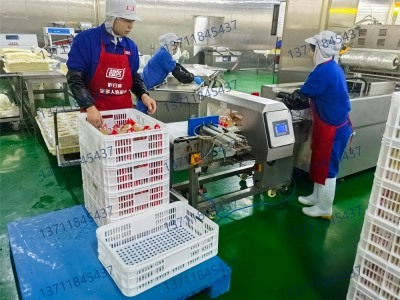 貴州豆制品廠(chǎng)使用金屬檢測儀