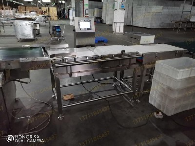 湖北某大型食品廠(chǎng)使用稱(chēng)重機